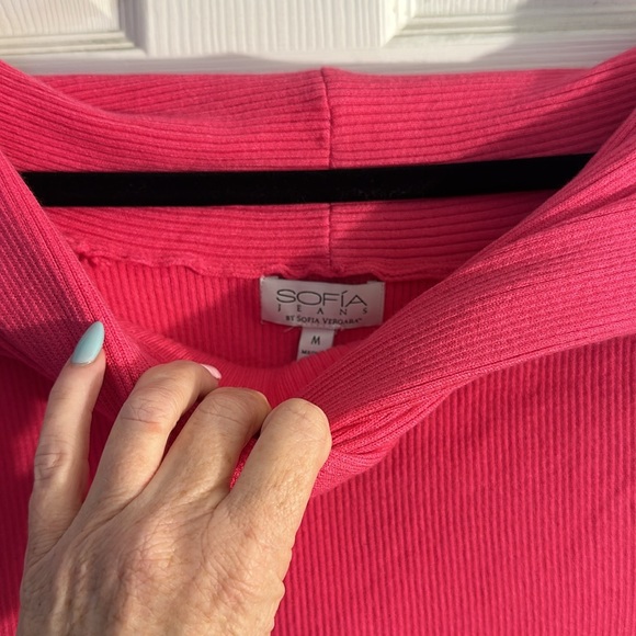 Off shoulder spring summer sweater - Picture 4 of 5